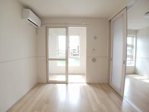 のマンスリーマンション・ウィークリーマンション「リヴェール　Ⅲ 203・洋室(No.1318532)」メイン画像