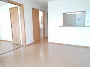 のマンスリーマンション・ウィークリーマンション「ディーピアッツァⅠ 102・洋室(No.1318577)」メイン画像