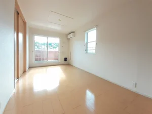 のマンスリーマンション・ウィークリーマンション「グリーンアヴェニュー　Ⅱ 201・洋室(No.1318633)」メイン画像