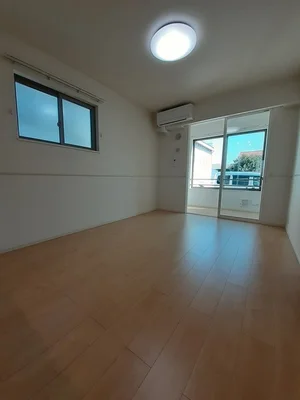 のマンスリーマンション・ウィークリーマンション「ソレイユ　フルール 105・洋室(No.1318858)」メイン画像