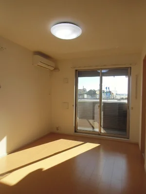 のマンスリーマンション・ウィークリーマンション「ドゥ・マーベラスＨＩＲＯ 101・洋室(No.1318893)」メイン画像