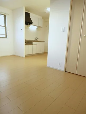 のマンスリーマンション・ウィークリーマンション「ｊｉｎｇｕｊｉ 202・洋室(No.1318895)」メイン画像