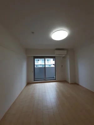 のマンスリーマンション・ウィークリーマンション「アメニティ万代 703・洋室(No.1318925)」メイン画像