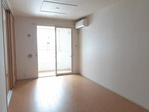 のマンスリーマンション・ウィークリーマンション「アムールＡＮⅢ 204・洋室(No.1318934)」メイン画像