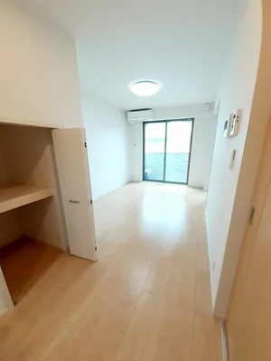 のマンスリーマンション・ウィークリーマンション「アミエーラ 102・洋室(No.1319019)」メイン画像