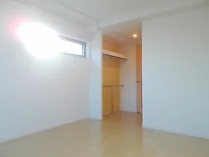 兵庫県のマンスリーマンション・ウィークリーマンション「フィレール　デュ　トラジャⅢ 303・洋室(No.1319053)」メイン画像