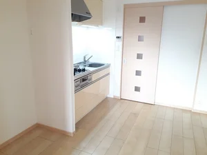 摂津市駅（大阪府）のマンスリーマンション・ウィークリーマンション「Ｈｅｉ　Ｓｔａｄｔ 501・洋室(No.1319083)」メイン画像