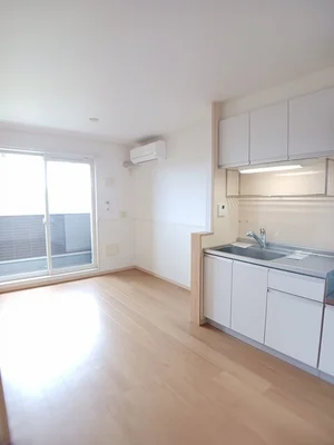 東伯郡湯梨浜町のマンスリーマンション・ウィークリーマンション「ＳＯＬＥＩＬ 202・洋室(No.1319167)」メイン画像