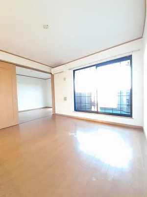 のマンスリーマンション・ウィークリーマンション「アンジュベリーＢ 202・洋室(No.1319212)」メイン画像