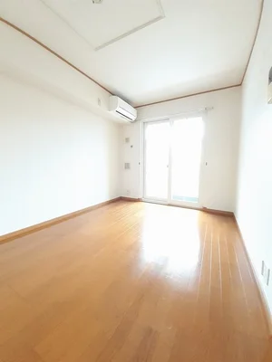 のマンスリーマンション・ウィークリーマンション「メゾン・プラシードＣ 102・洋室(No.1319214)」メイン画像