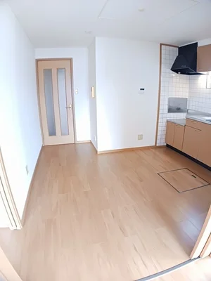 のマンスリーマンション・ウィークリーマンション「サンフィールド 101・洋室(No.1319229)」メイン画像