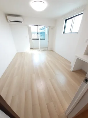 光駅（山口県）のマンスリーマンション・ウィークリーマンション「Ｂｏｓｃａｔｏ　Ｌ　Ⅱ 203・洋室(No.1319256)」メイン画像