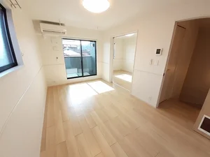 のマンスリーマンション・ウィークリーマンション「ラ・ル－チェ　Ⅱ 205・洋室(No.1319340)」メイン画像