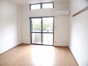 西九州大学短期大学部周辺のマンスリーマンション・ウィークリーマンション「ロ－タスビレジ二番館 104・洋室(No.1319348)」メイン画像