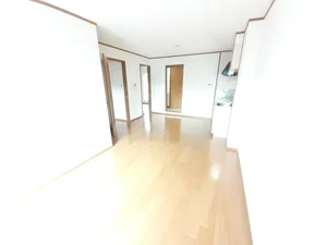 長崎県立大学佐世保校周辺のマンスリーマンション・ウィークリーマンション「フロントリバ－Ⅱ 202・洋室(No.1319349)」メイン画像