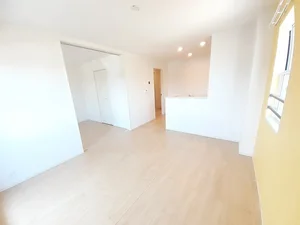 佐賀県のマンスリーマンション・ウィークリーマンション「レーヴ・ド・ファミーユⅡ 204・洋室(No.1319366)」メイン画像