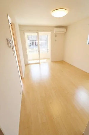 のマンスリーマンション・ウィークリーマンション「プリムローズⅤ 101・洋室(No.1319367)」メイン画像