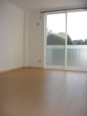 亀山市のマンスリーマンション・ウィークリーマンション「リバーサイドビラⅠ 201・洋室(No.1319497)」メイン画像