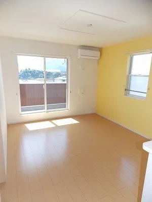 のマンスリーマンション・ウィークリーマンション「サニーヒルズⅡ 202・洋室(No.1319528)」メイン画像