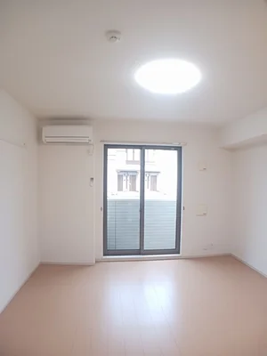 鳥取県のマンスリーマンション・ウィークリーマンション「アムール・クロワール　Ａ 101・洋室(No.1319571)」メイン画像