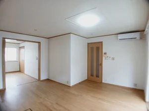 のマンスリーマンション・ウィークリーマンション「ソル・ビラージュⅡ 101・洋室(No.1319599)」メイン画像