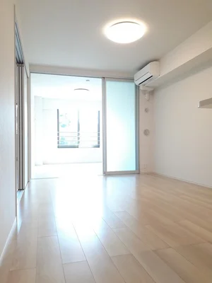 のマンスリーマンション・ウィークリーマンション「アーバー春山 303・洋室(No.1319682)」メイン画像