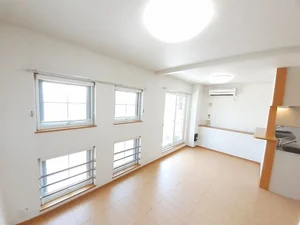 のマンスリーマンション・ウィークリーマンション「アイ・ラフィーネ 201・洋室(No.1319769)」メイン画像