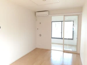 のマンスリーマンション・ウィークリーマンション「ソレイユＢ 101・洋室(No.1319786)」メイン画像