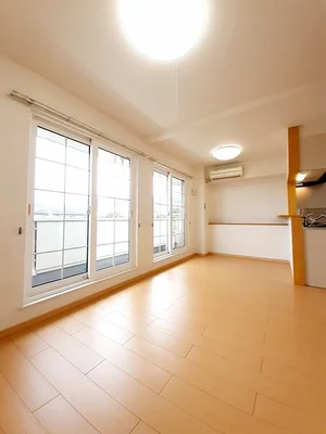 のマンスリーマンション・ウィークリーマンション「リバーサイドＣ 202・洋室(No.1319923)」メイン画像