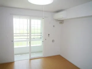 のマンスリーマンション・ウィークリーマンション「ラ　ルミエールＡ 202・洋室(No.1319935)」メイン画像