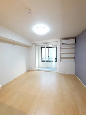 のマンスリーマンション・ウィークリーマンション「ドルフ 102・洋室(No.1319961)」メイン画像