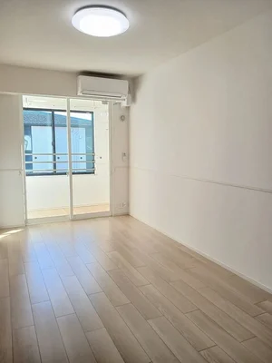 のマンスリーマンション・ウィークリーマンション「ヒカルサ浜松増楽町Ⅰ 203・洋室(No.1319984)」メイン画像