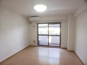 西宮市のマンスリーマンション・ウィークリーマンション「セイバリー仁川 102・洋室(No.1320021)」メイン画像