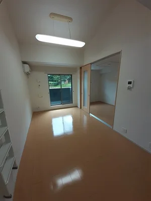 のマンスリーマンション・ウィークリーマンション「シーステージ 203・洋室(No.1320028)」メイン画像