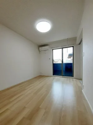 愛媛県のマンスリーマンション・ウィークリーマンション「ヴィラ・アインツ 101・洋室(No.1320105)」メイン画像