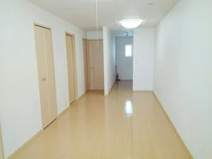 のマンスリーマンション・ウィークリーマンション「カルムⅣ 102・LDK(No.1320165)」メイン画像