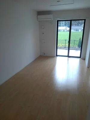 のマンスリーマンション・ウィークリーマンション「カントリーブライト　Ｃ 103・LDK(No.1320195)」メイン画像