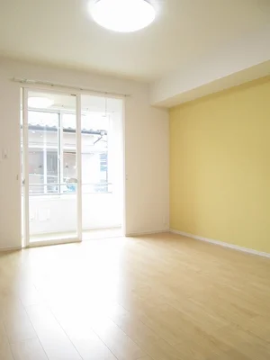 のマンスリーマンション・ウィークリーマンション「プリムローズ　Ⅱ　Ｂ 104・洋室(No.1320196)」メイン画像