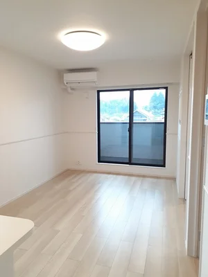 宮崎県のマンスリーマンション・ウィークリーマンション「ウエスト・ガーデン　Ⅱ 201・洋室(No.1320206)」メイン画像