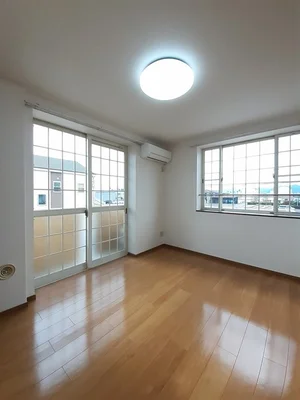 のマンスリーマンション・ウィークリーマンション「ペニ－レイン１ 203・洋室(No.1320218)」メイン画像