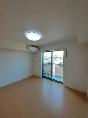 のマンスリーマンション・ウィークリーマンション「バーミィハウス 202・洋室(No.1320273)」メイン画像