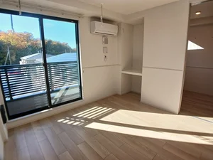 のマンスリーマンション・ウィークリーマンション「ドルチェビータ　Ⅲ 302・洋室(No.1320299)」メイン画像