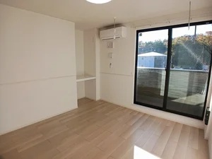 のマンスリーマンション・ウィークリーマンション「ドルチェビータ　Ⅲ 203・洋室(No.1320302)」メイン画像