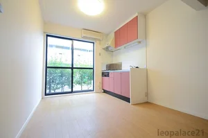 総社市のマンスリーマンション・ウィークリーマンション「レオパレス有芽 110(No.1321976)」メイン画像