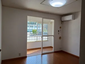 福井県のマンスリーマンション・ウィークリーマンション「デンファレ　Ⅰ 103・洋室(No.1322366)」メイン画像