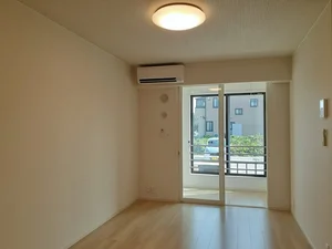 砺波市のマンスリーマンション・ウィークリーマンション「プリマヴェーラⅢ 102・洋室(No.1322392)」メイン画像