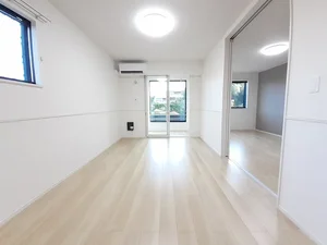 のマンスリーマンション・ウィークリーマンション「センシア六条 101・洋室(No.1322426)」メイン画像