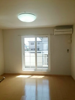 のマンスリーマンション・ウィークリーマンション「ヴィラ　サンフォレスト 201・洋室(No.1322435)」メイン画像