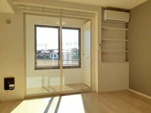 のマンスリーマンション・ウィークリーマンション「ポポラスⅠ 102・洋室(No.1322458)」メイン画像