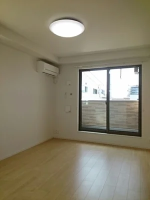 のマンスリーマンション・ウィークリーマンション「ボヌ　シャンス　Ｍ 201・洋室(No.1322585)」メイン画像